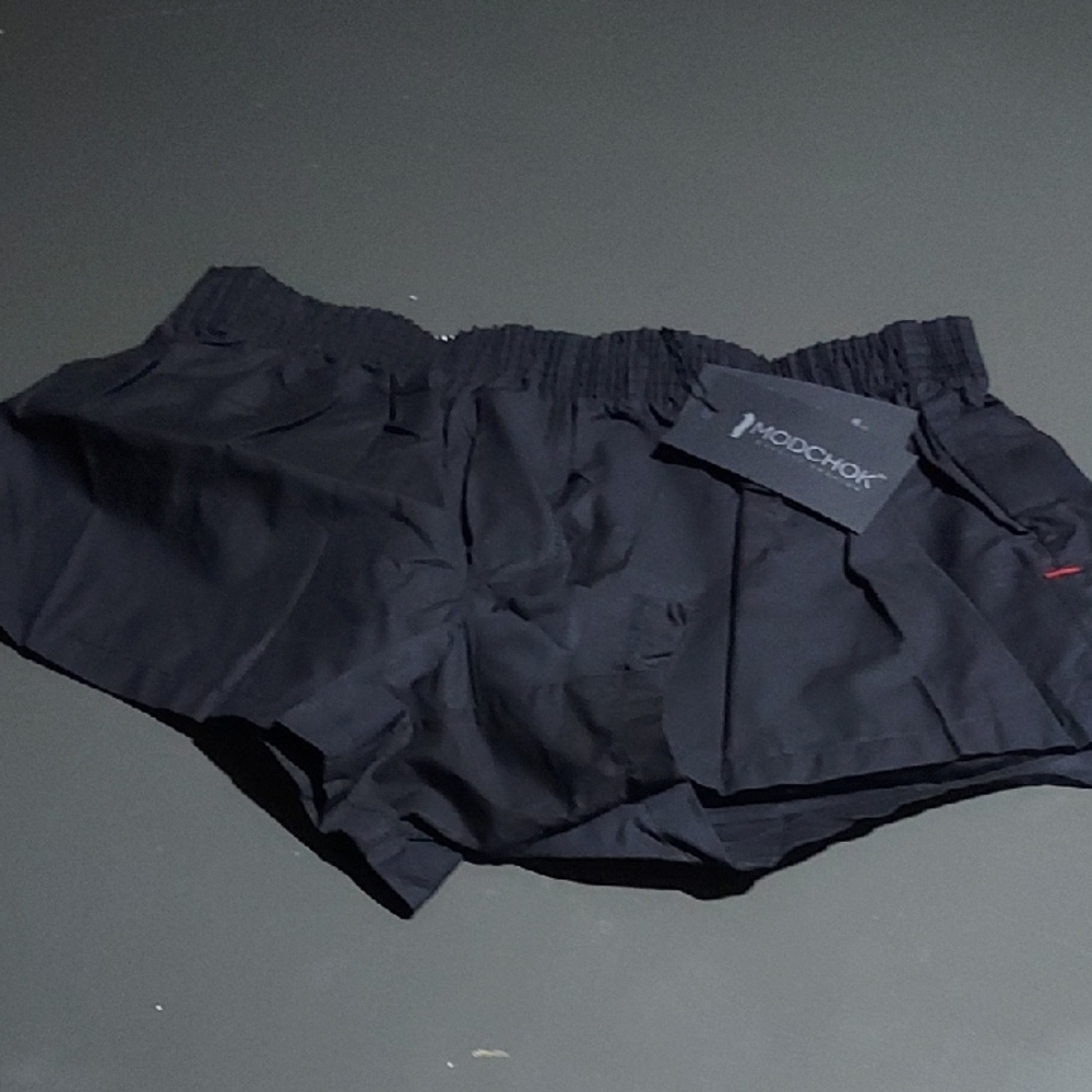 💚2/$20 Or 4/$30 Modchok Size L Girls black Shorts NWT